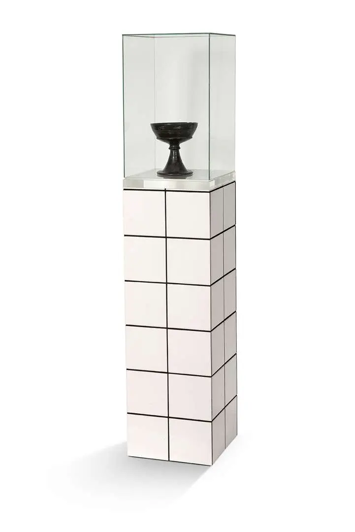 Jean-Pierre RAYNAUD (born in 1939), Pair of stelae