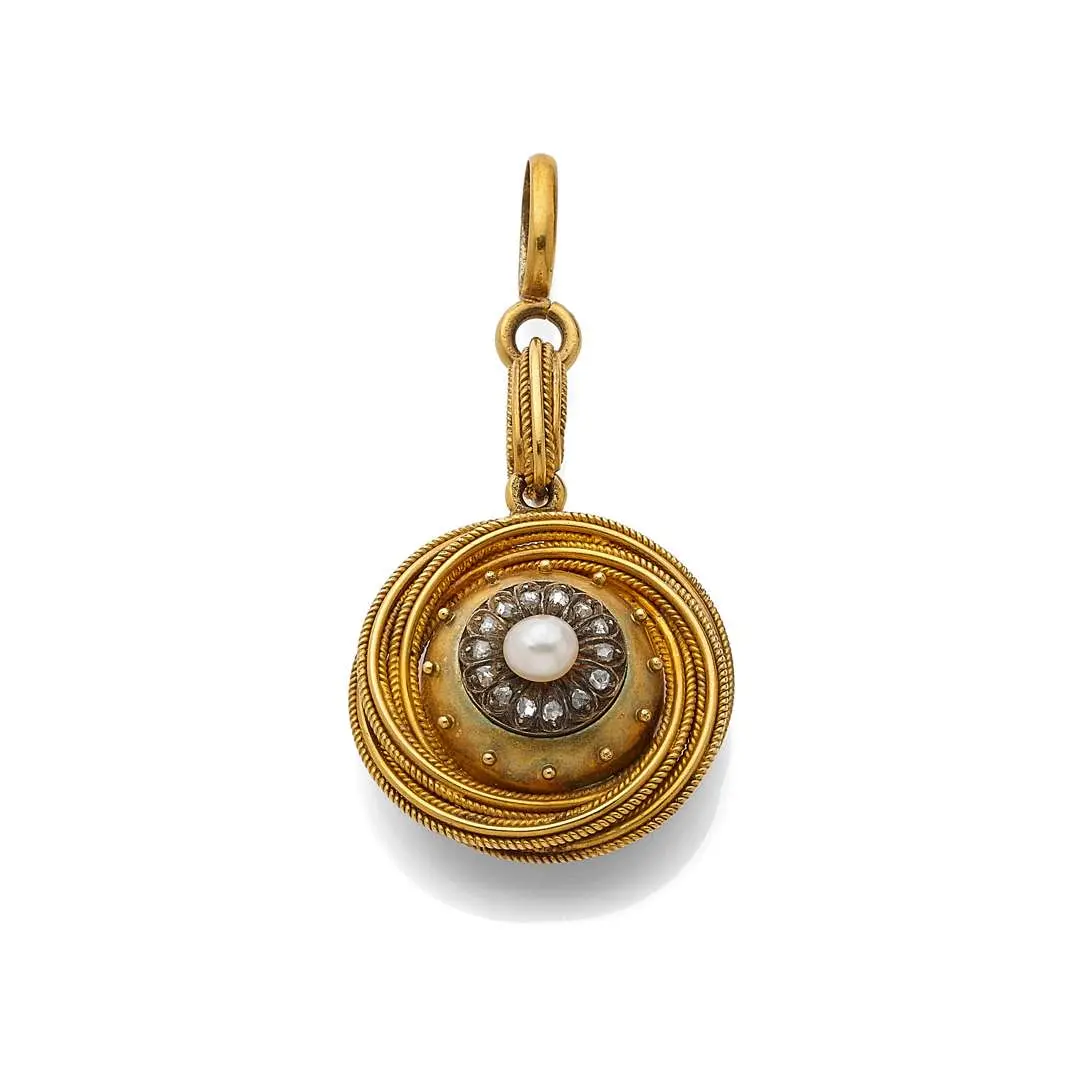 “SECRET” CIRCULAR PENDANT