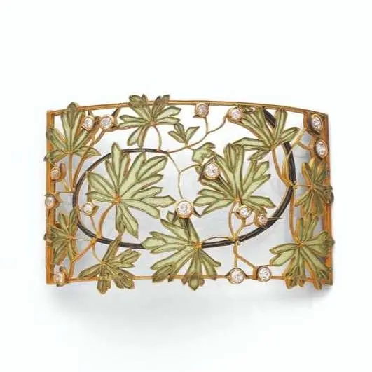 RENÉ LALIQUE, "Hawthorn Leaves" dog collar tag, worn as a brooch