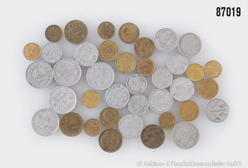 Frankreich Konvolut 39 Münzen Zeitraum 1942-1967, 1x Saarland 10 Franken