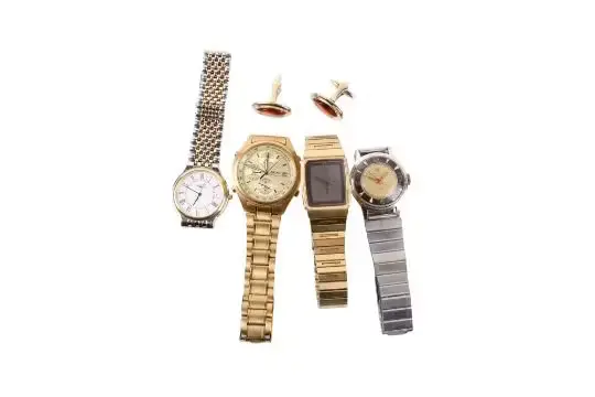 Five gentlemen's wristwatches and a pair of cufflinks.