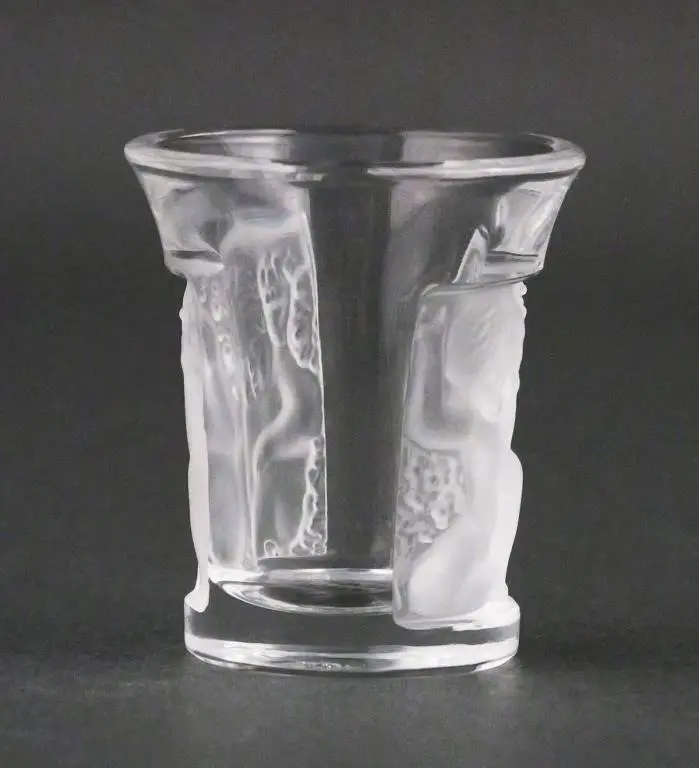 Lalique Enfants Shot Glass