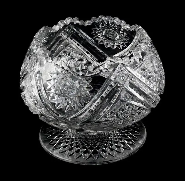 Straus Fatima Pedestal Bowl
