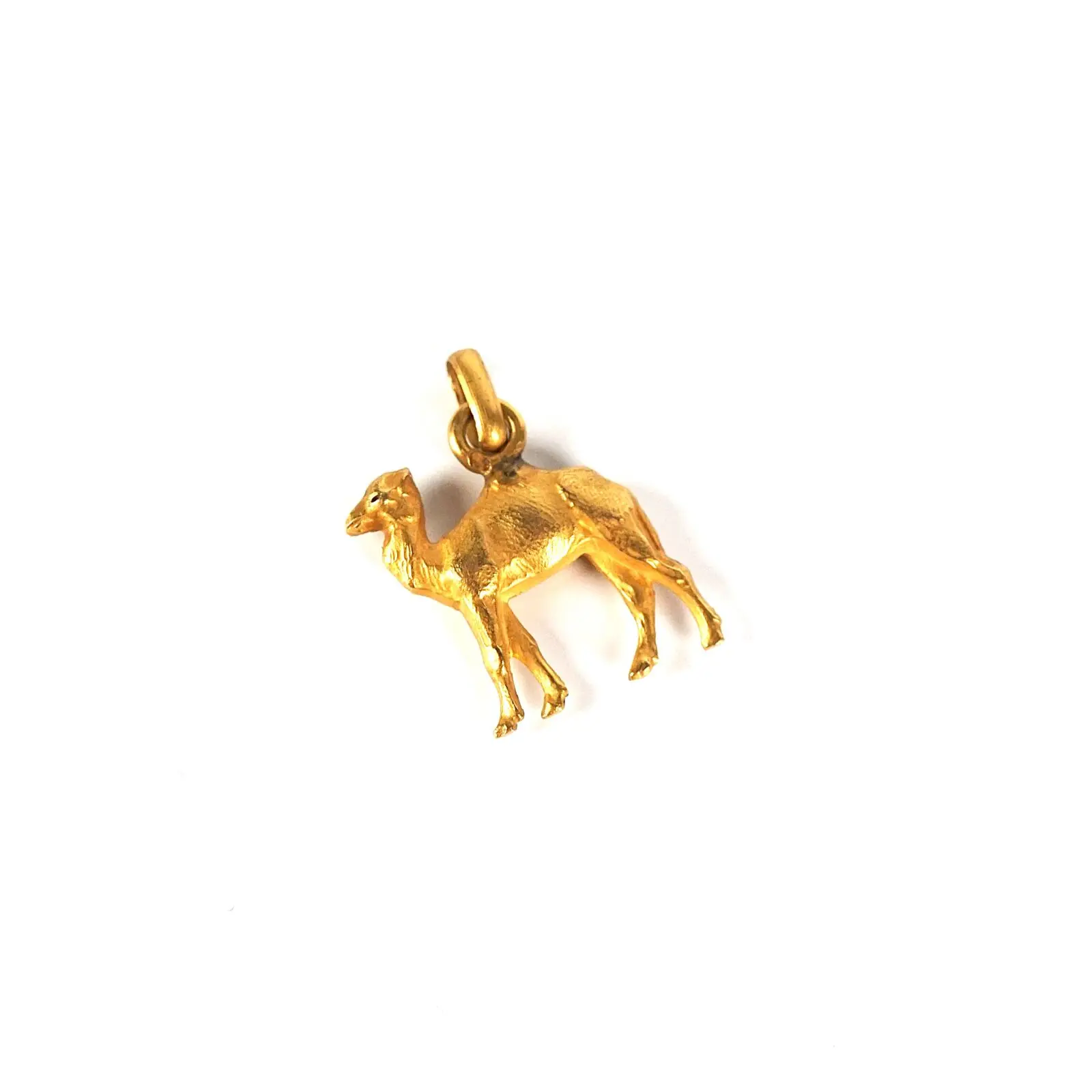 Pendentif "Dromadaire" en or jaune 18K (750/oo)
