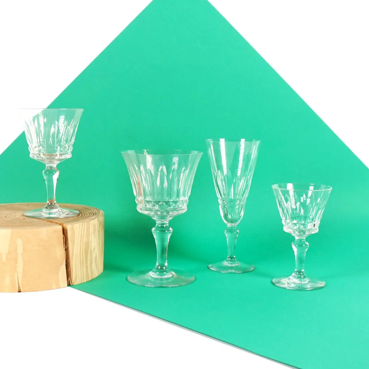 BACCARAT : Partie de service de verres en cristal