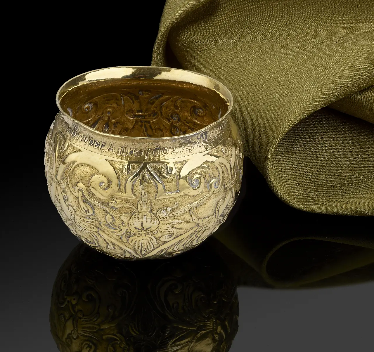 An extremely rare silver gilt Bratina/tumbler cup, Nuremberg c.1600