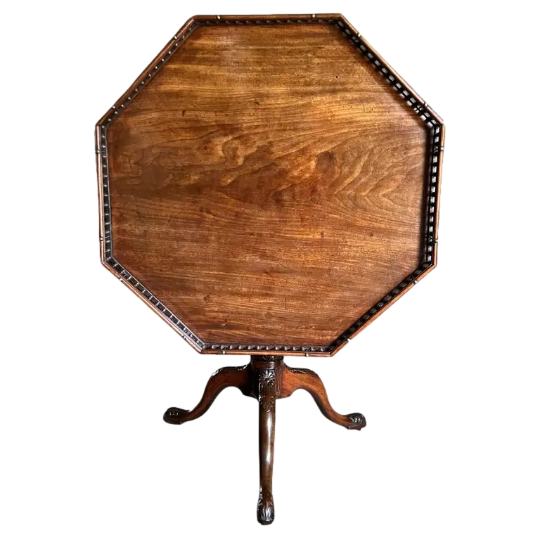 Fine Rare George II Mahogany Galleried Octagonal Table