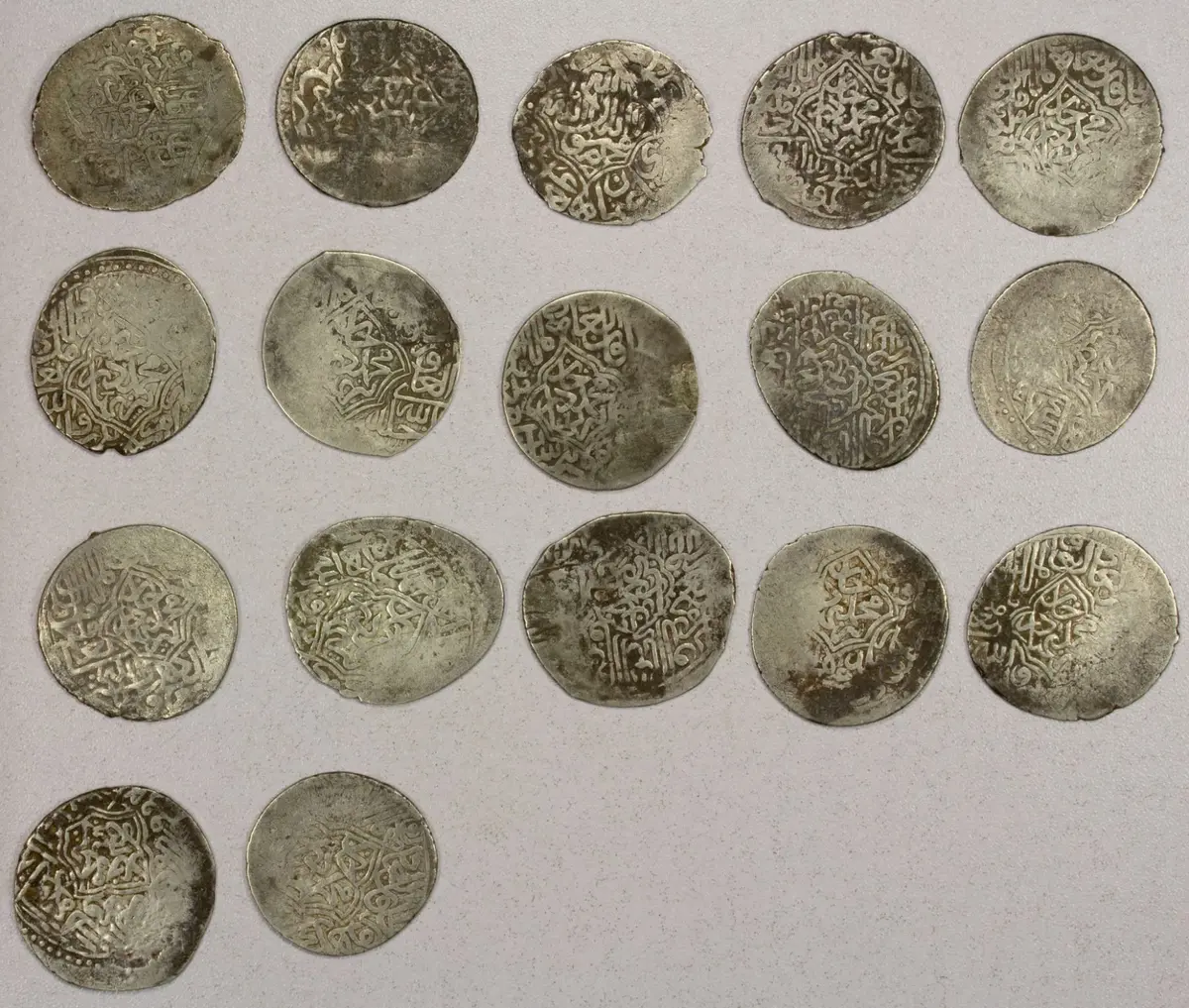 EARLY ISLAMIC: SHAYBANID: Pir Muhammad I, 1556-1561, LOT of 17 silver tankas