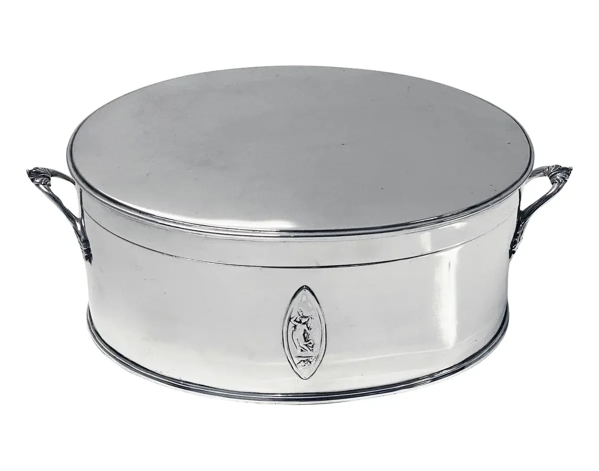 Antique Rare large Sterling Silver Chocolates or Biscuit Box 1925