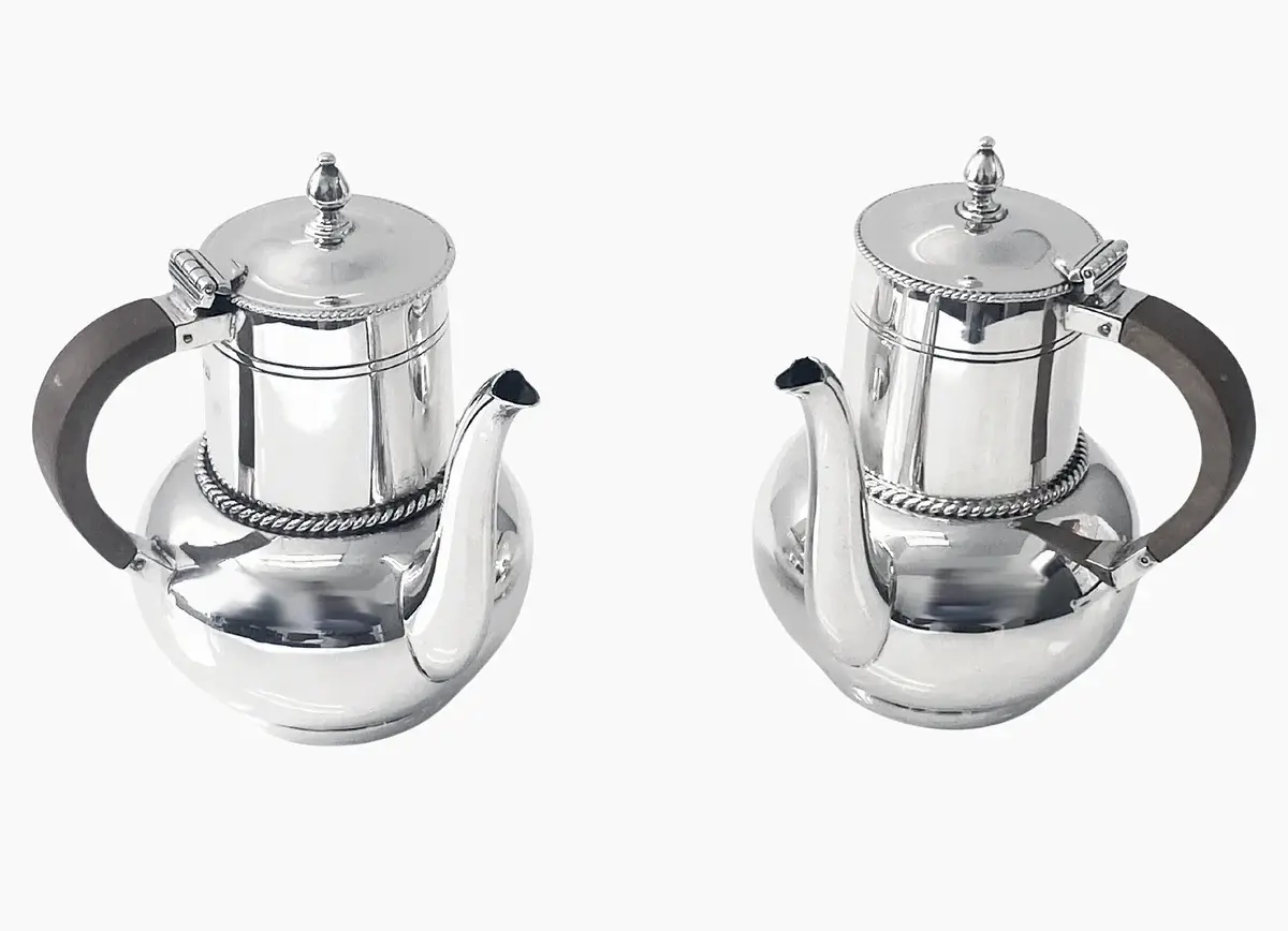 Antique English Silver bachelor's café-au-lait pair, London 1913 Wakely
