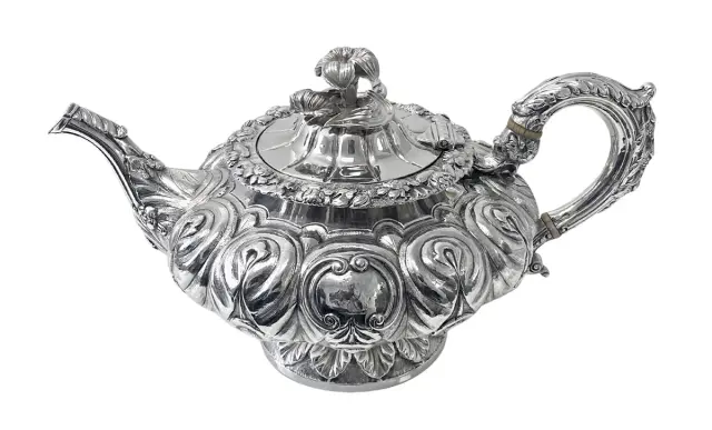 Antique Irish Silver Teapot, Dublin 1835 Patrick Laughlin