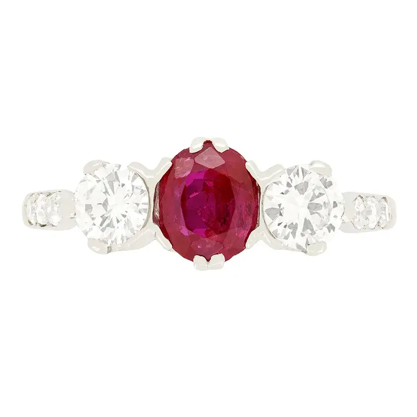 Late Deco 0.80ct Ruby and Diamond Three Stone Ring, c.1940s