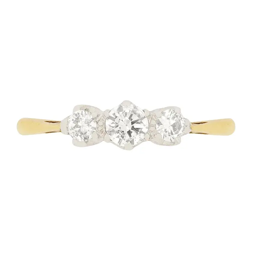Late Deco 0.45ct Diamond Three Stone Ring, c.1940s