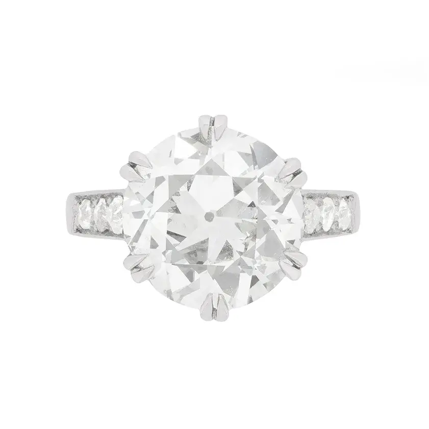 Art Deco 5.28 Carat Diamond Solitaire Engagement Ring, c.1920s