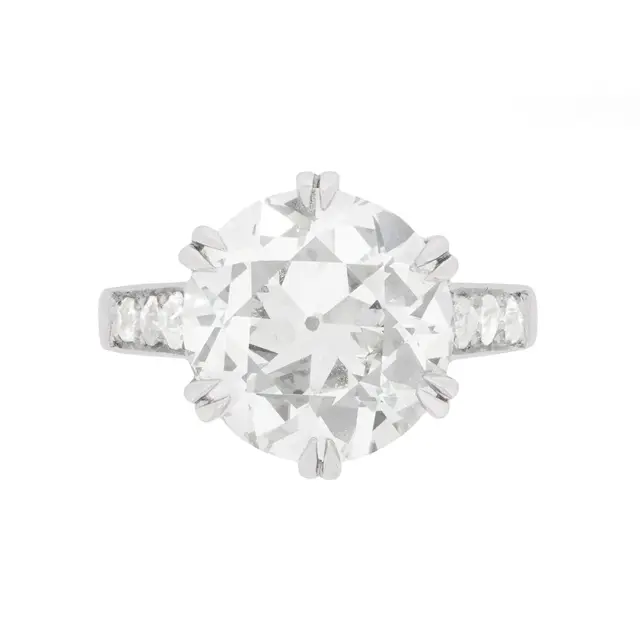 Art Deco 5.28 Carat Diamond Solitaire Engagement Ring, c.1920s