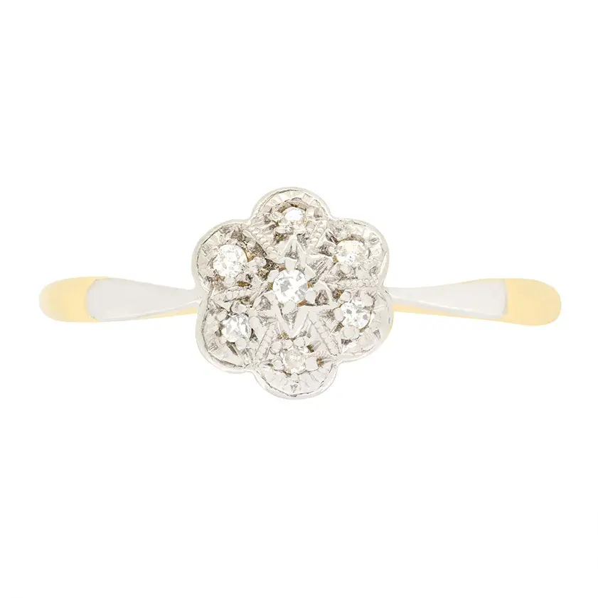 Edwardian, 0.07ct Diamond Daisy Cluster Ring, c.1910s