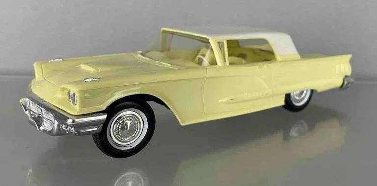 AMT 1960 Ford Thunderbird HT Dealership Promo Car