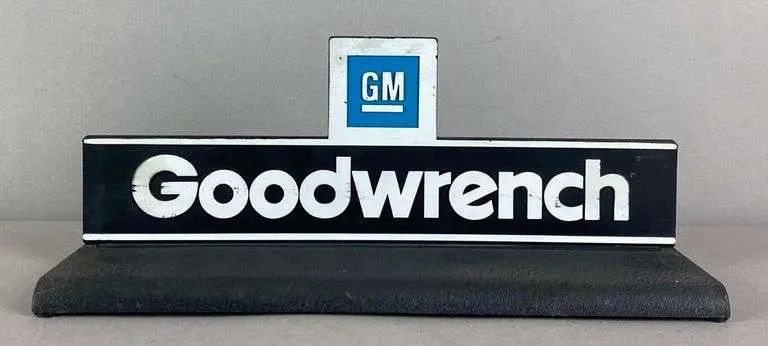 Promo Co GM Goodwrench Plastic Advertising