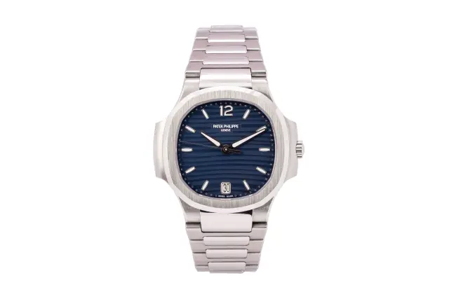Patek Philippe Nautilus Ref. 7118/1A-001 (POA) - Maunder Watch Co.