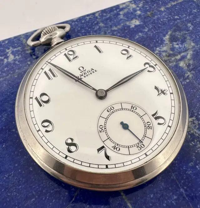 OMEGA - Lot 23
