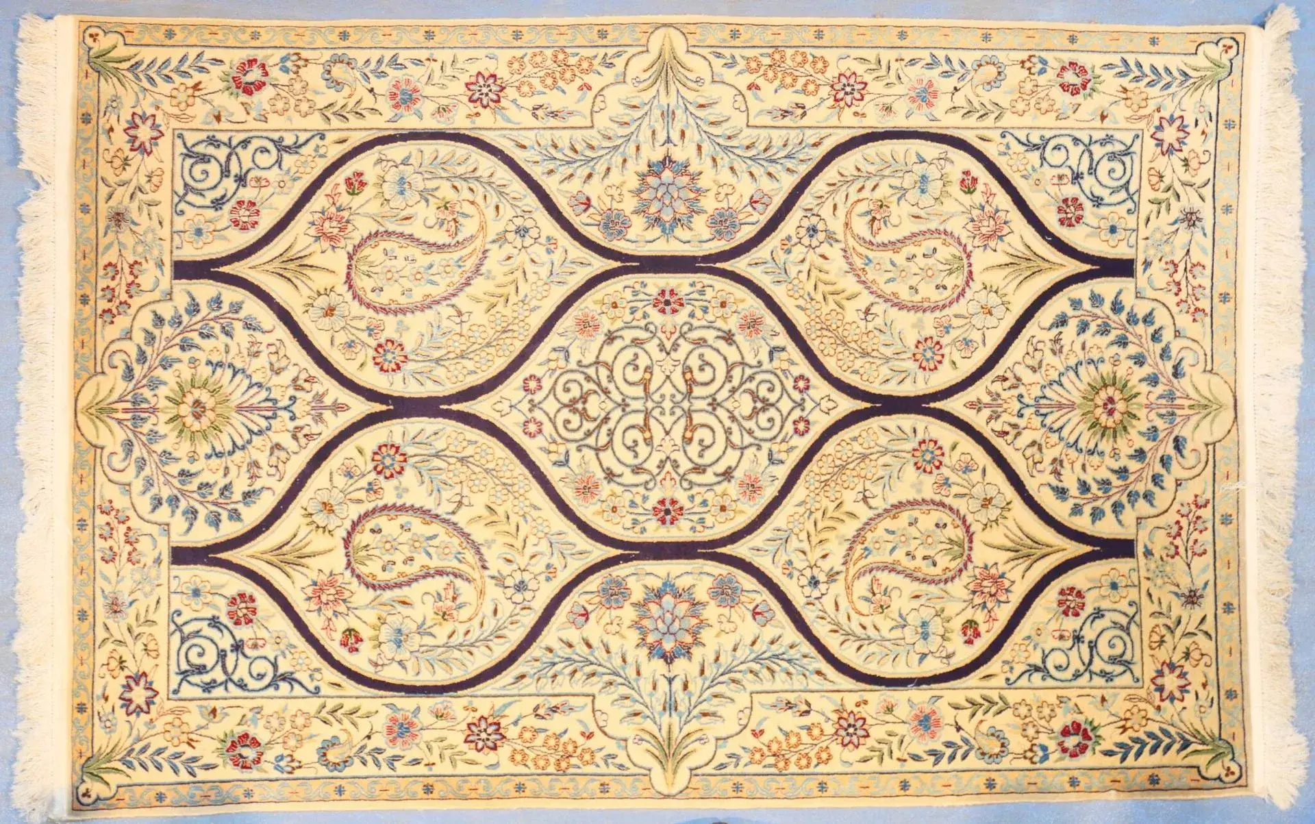 Fine Nain Rug - Lot 346