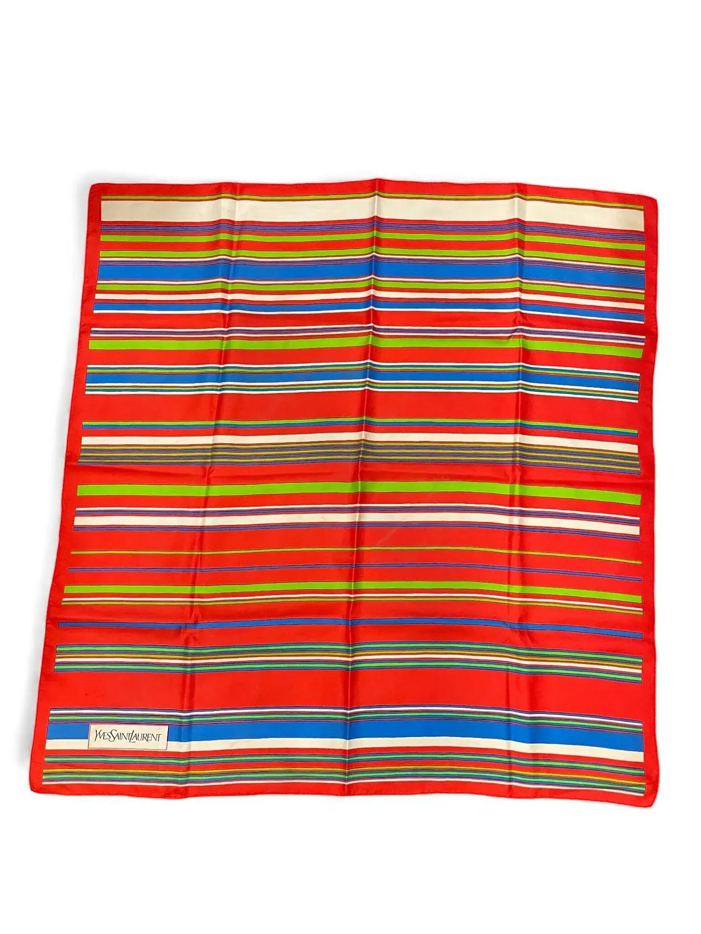 YVES SAINT LAURENT - Lot 261