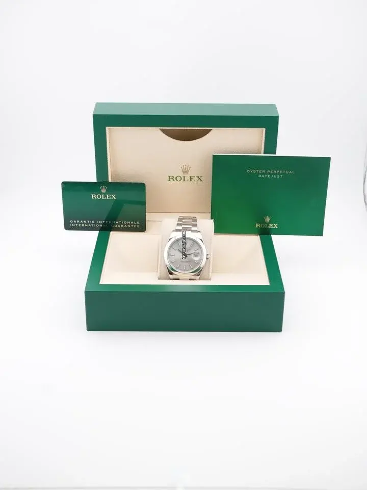 Rolex Datejust 41 126300 Datejust 41 mm Smooth Bezel Silver Index