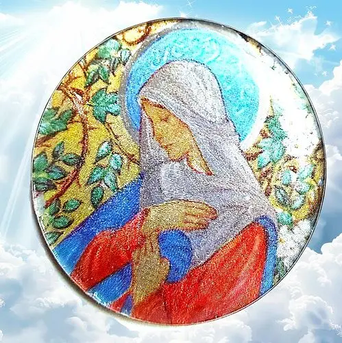A DIVISION THREE STUDIO ARTIST GLASS BUTTON