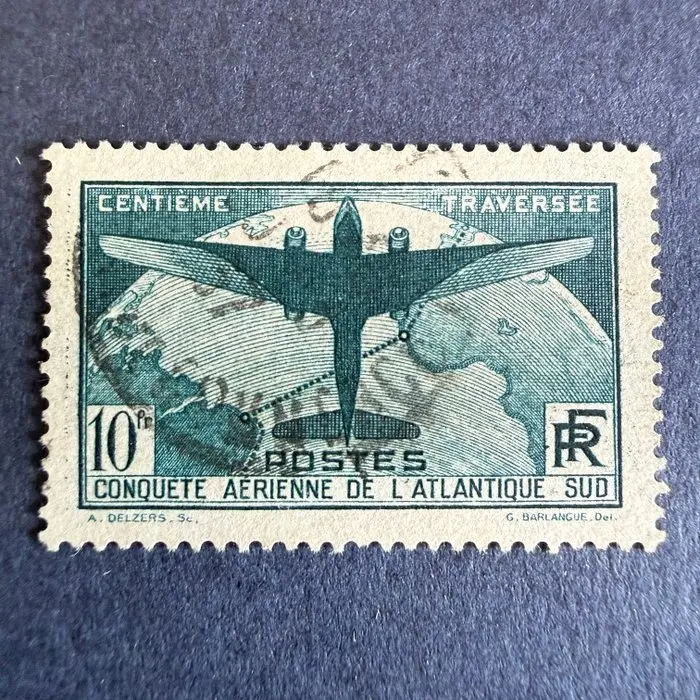 France - Yvert 321 "Traversée de l'Atlantique" canceled. Very good.