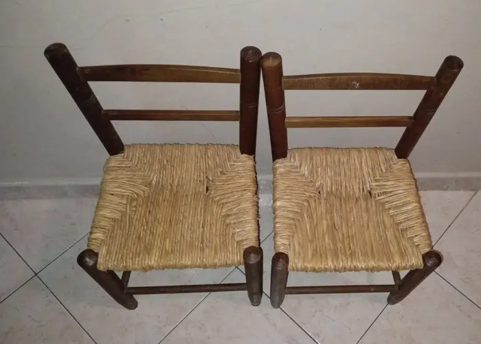 Children's chair (2) - Wood