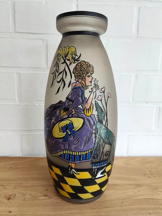 Louis Sibille - Vase - Monumental vase Dame enamelled with Bonzoi - Glass - H