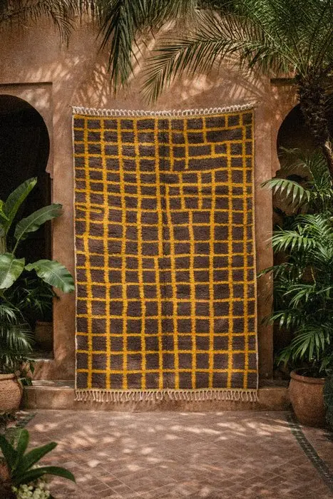 Karpet - Colorful handmade Boujaad Berber rug with geometric patterns