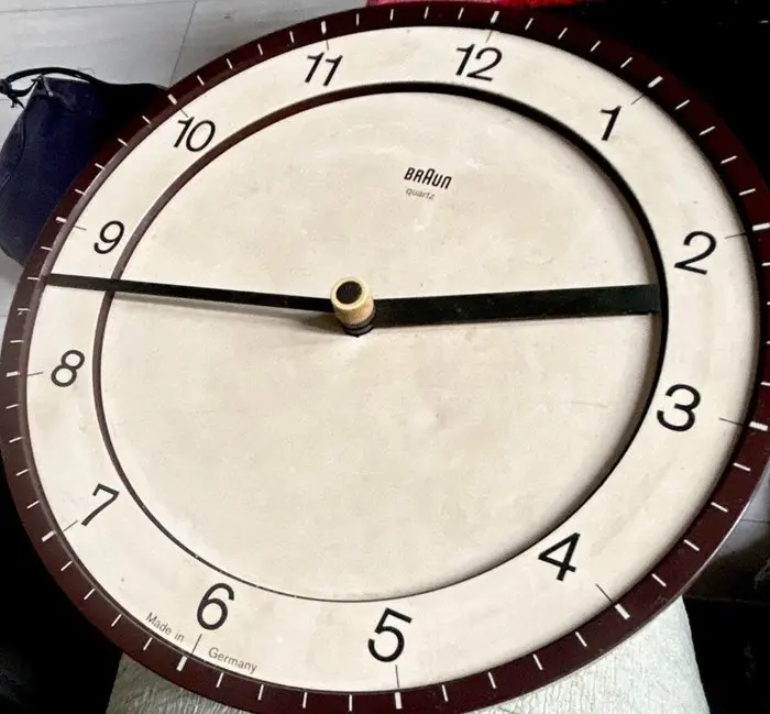 Wall clock - Braun - - Acrylonitrile Butadiene Styrene...