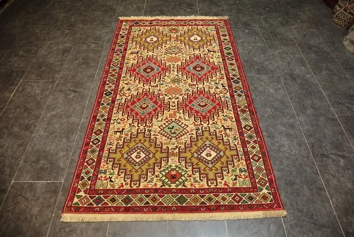 Sumakh kilim - Carpet - 198 cm - 127 cm - in like-new condition