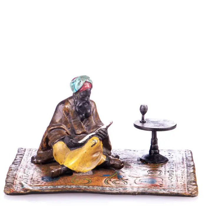 Figure - Farbige Bronzefigur Winer Art Lesender Araber...