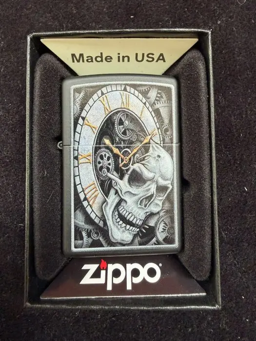Zippo - No reserve price - Lighter - Steel (stainless)