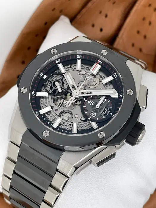 Hublot - Big Bang Integrated Titanium Ceramic 42 Unico...