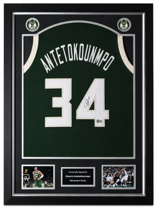 Milwaukee Bucks - NBA - Giannis Antetokounmpo - Premium...