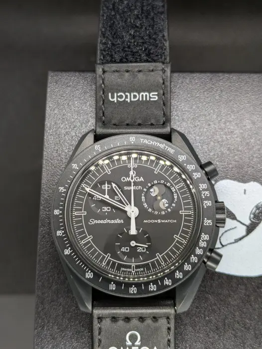 Swatch - MoonSwatch