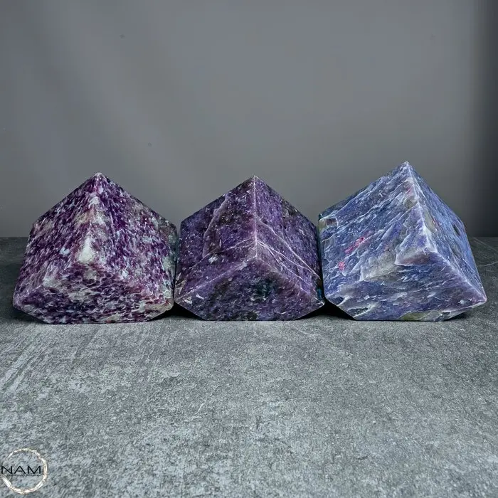 Lepidolite Dice Set – hand-polished crystal dice in...