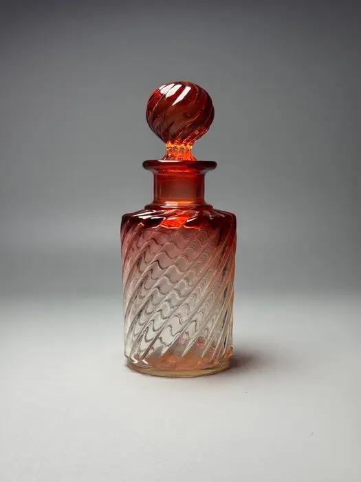 Baccarat - Perfume bottle - Série BAMBOUS TORS - Amberina...