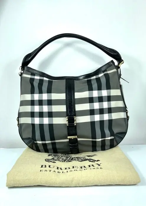 Burberry - Bag