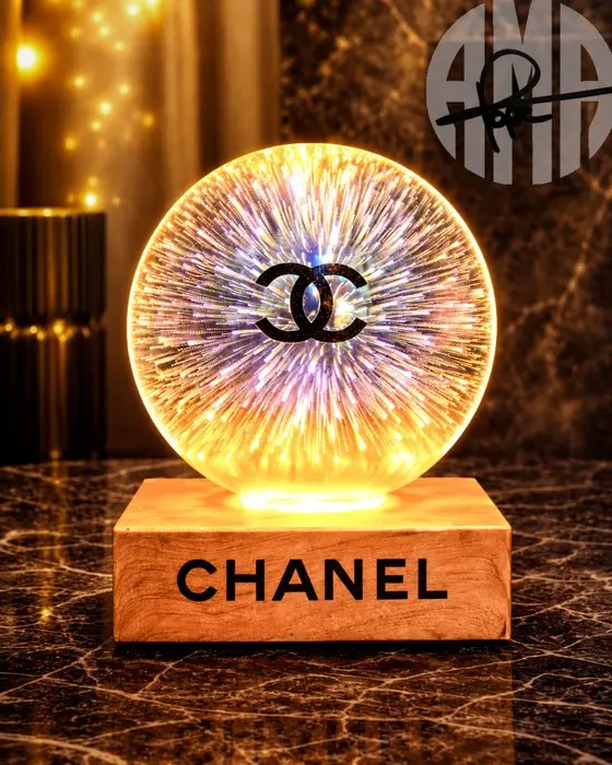 AMA • Pope (1985) - Aurora Nova - CHANEL