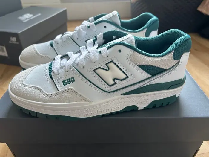 New Balance - Lace-up shoes - Size: EU 37