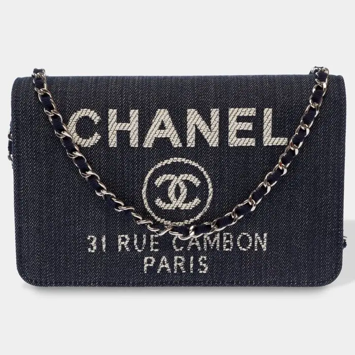 Chanel - Wallet on Chain - Handbag