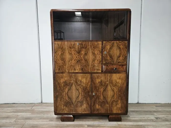 Display cabinet - Austrian Art Deco storefront window from the 1930s