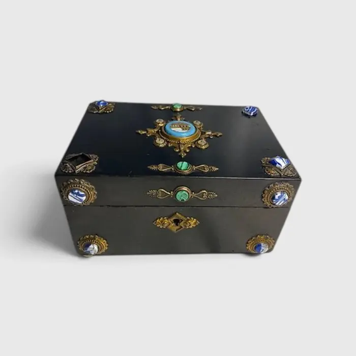 Attribué au Studio de Mosaïque du Vatican - Casket...