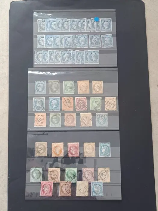 France - Set of classics on card