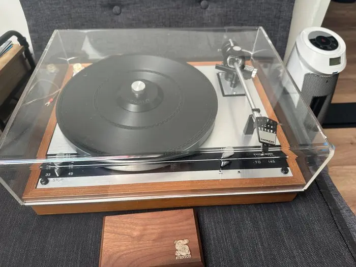 Thorens - TD 145 -modified/upgraded- plus Stanton 681 EEE Turntable