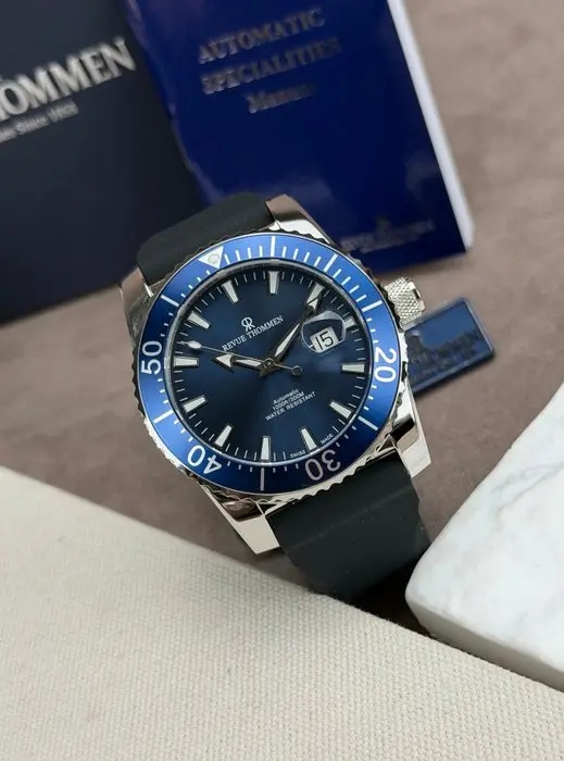 Revue Thommen - Diver Automatic Date Blue - 17030.2535 - Men - 2020-2025